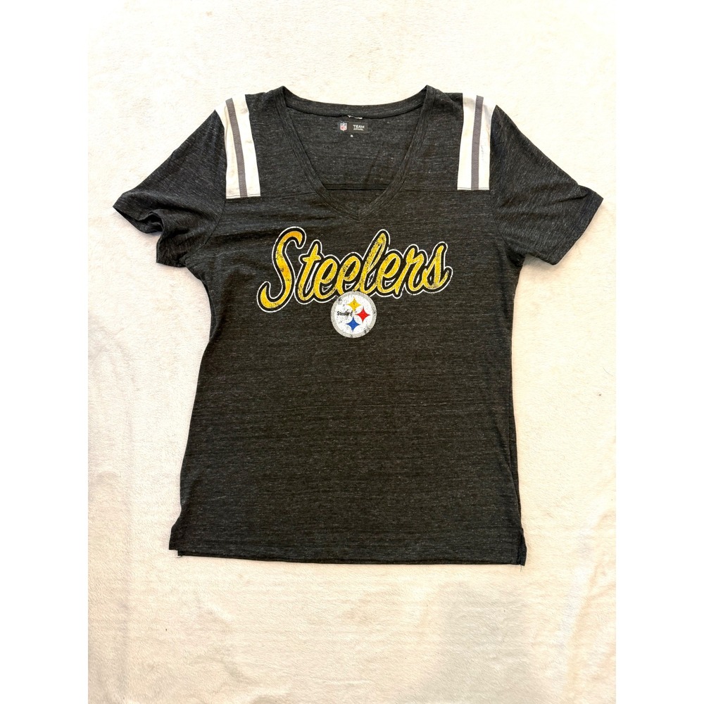 NFL Team Apparel Pittsburgh Steelers V-Neck T-Shirt Charcoal Grey XL Distressed